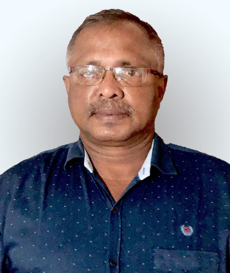 Mr. Susantha De Silva, Experienced Tour Guide - SKS Lanka Tours, SK